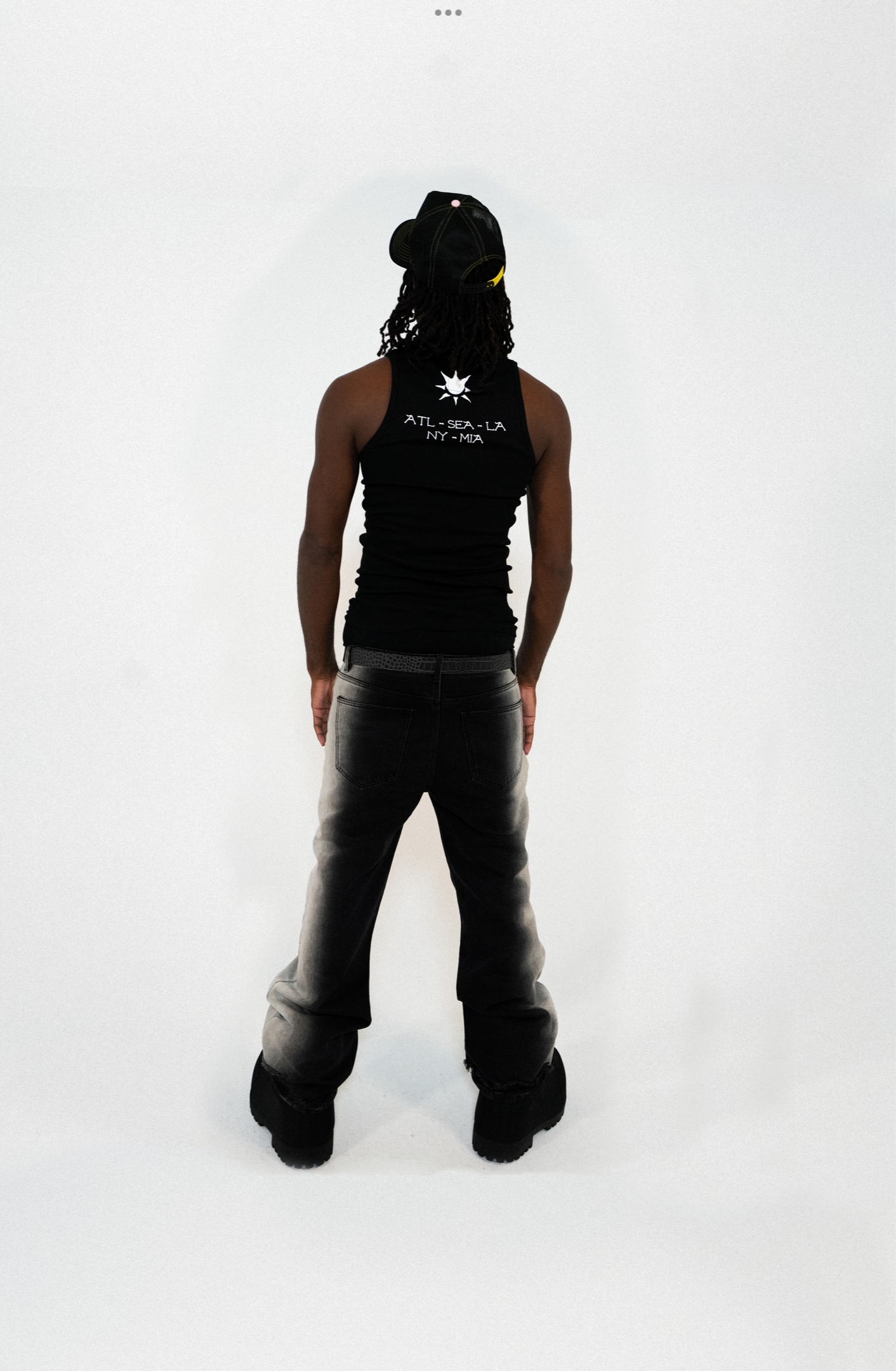 Essentials Tank