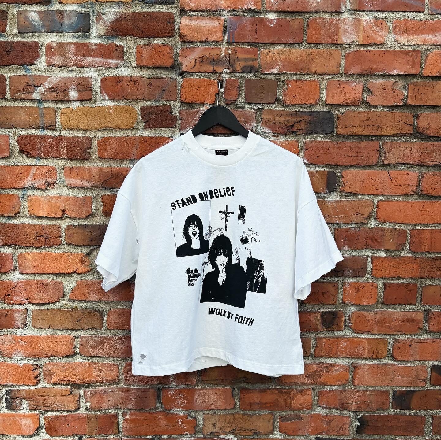 “TESTEMANT” Tee