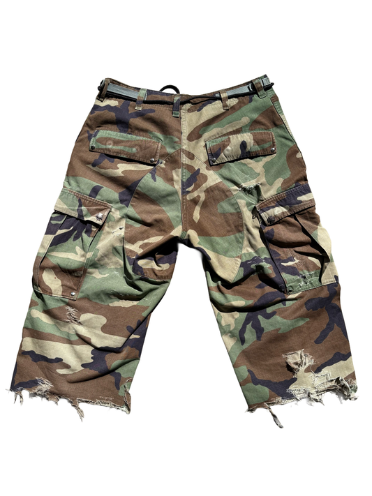 NO LIMIT CAMO SHORTS